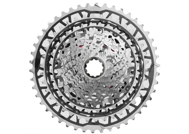 sram-force-xplr-xg-1371-e1-2-266175-f-sk7-w780-h554_1.webp